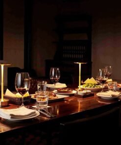 Đèn LED Dáng Đứng Bằng Nhôm Nguyên Khối (màu vàng) làm quà tặng tân gia, về nhà mới...