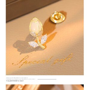 Ghim cài áo hình búp sen đính đá Zircon cao cấp làm quà tặng bạn gái, sếp nữ, mẹ, cô, dì, chị - em gái...