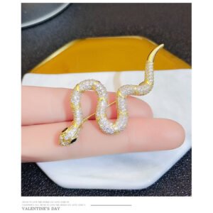 Ghim cài áo hình con rắn mạ vàng đính đá zircon làm quà tặng bạn gái, sếp nữ, mẹ, cô, dì, chị - em gái...