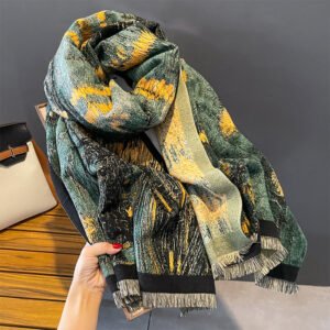 Khăn Len Cashmere Thêu Tên – Món Quà Của Sự Ấm Áp Và Đẳng Cấp