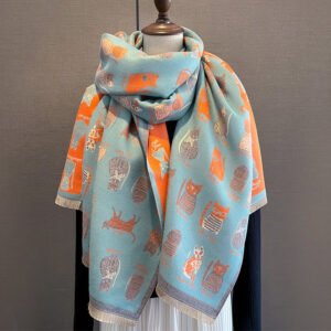 Khăn len cashmere thêu tên – Món quà thiết thực và tinh tế