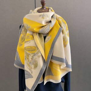 Khăn choàng cashmere sang trọng và ấm áp