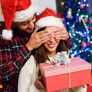 Top 15 Món Quà Noel Cho Người Yêu Lãng Mạn: Xua Tan Mùa Đông Giá Lạnh