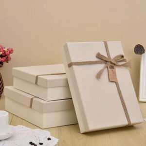Khai Trương Tặng Quà: Đừng Chỉ Đẹp – Hãy Chọn Quà Ý Nghĩa