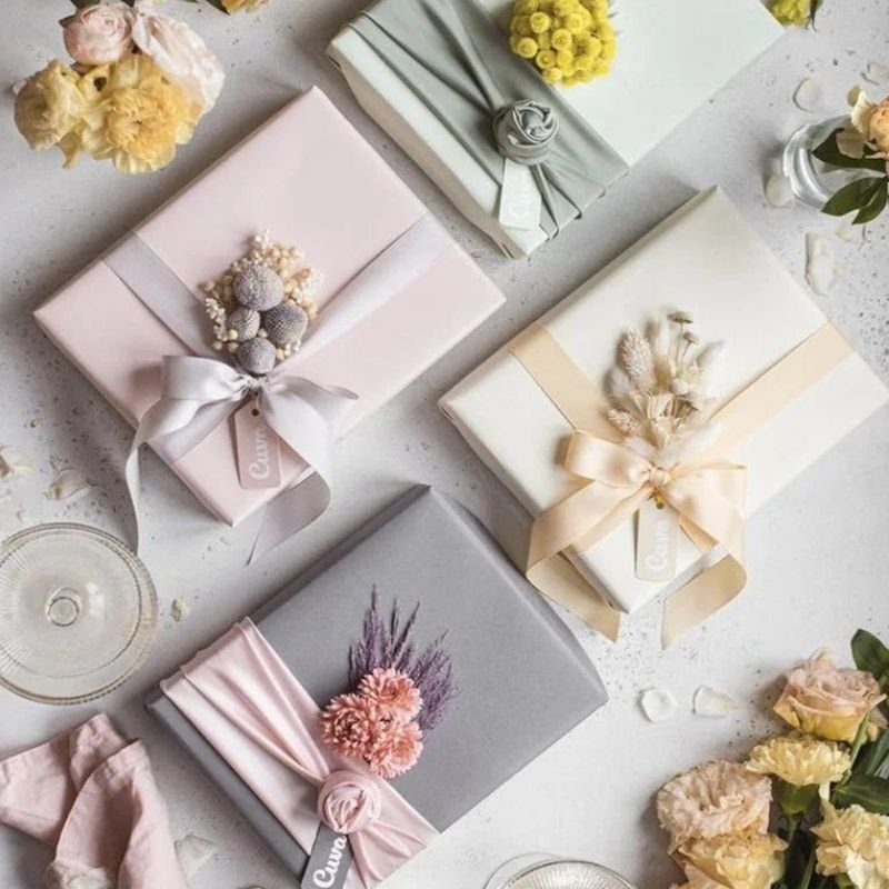 quà tặng sếp nữ 8/3