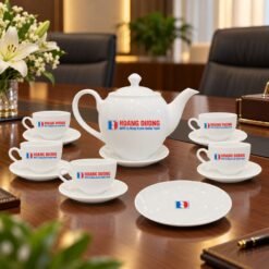 Bộ Ấm Chén In Logo Quà Tết Cho Nhân Viên – Trọn Bộ Sứ Bát Tràng Cao Cấp, Tinh Tế Trong Tiếp Khách Và Ấm Áp Mỗi Dịp Đoàn Viên