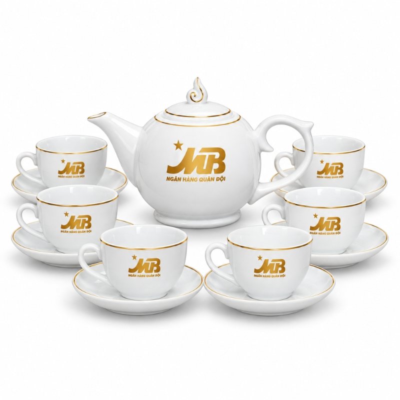 Wiix Gift 40 Bộ Ấm Trà Logo Vàng Kim Quà Tết Doanh Nghiệp – Sứ Trắng Vẽ Vàng 24K Cao Cấp, Tôn Vinh Văn Hóa Thưởng Trà Và Gửi Trao Lời Tri Ân