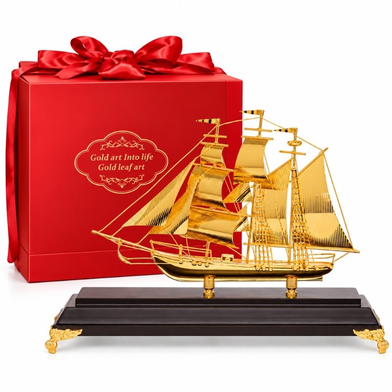 Mô Hình Thuyền Thuận Buồm Xuôi Gió Dát Vàng 24K – Điểm Nhấn Phòng Giám Đốc, Biểu Tượng Hành Trình Thuận Lợi Và Phát Triển