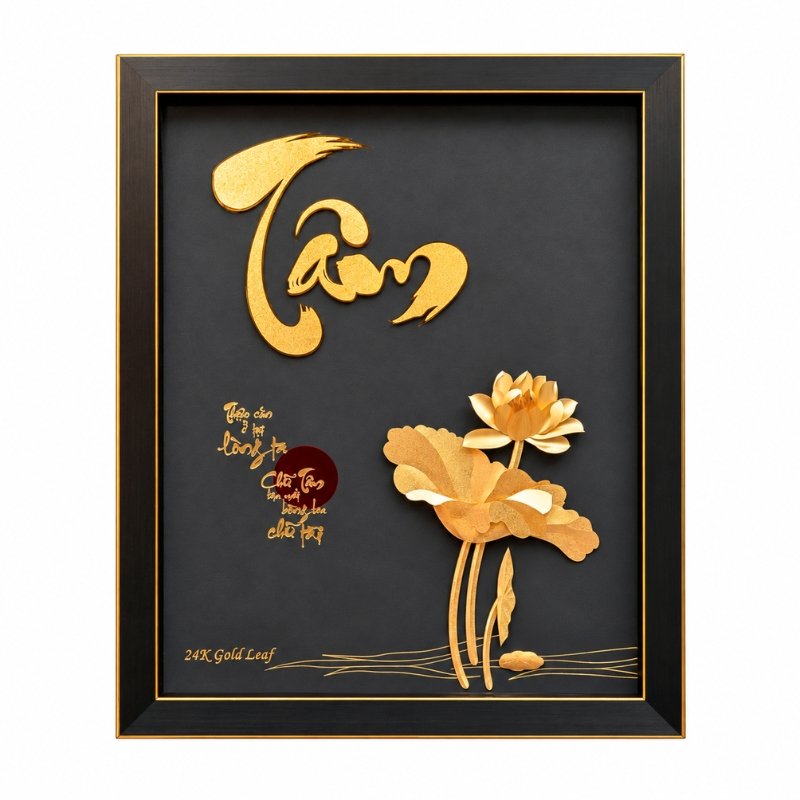 Tranh Chữ Tâm Cỡ Lớn 55cm Dát Vàng 24K – Điểm Nhấn Thư Pháp Cho Phòng Giám Đốc, Sảnh Và Không Gian Tiếp Khách