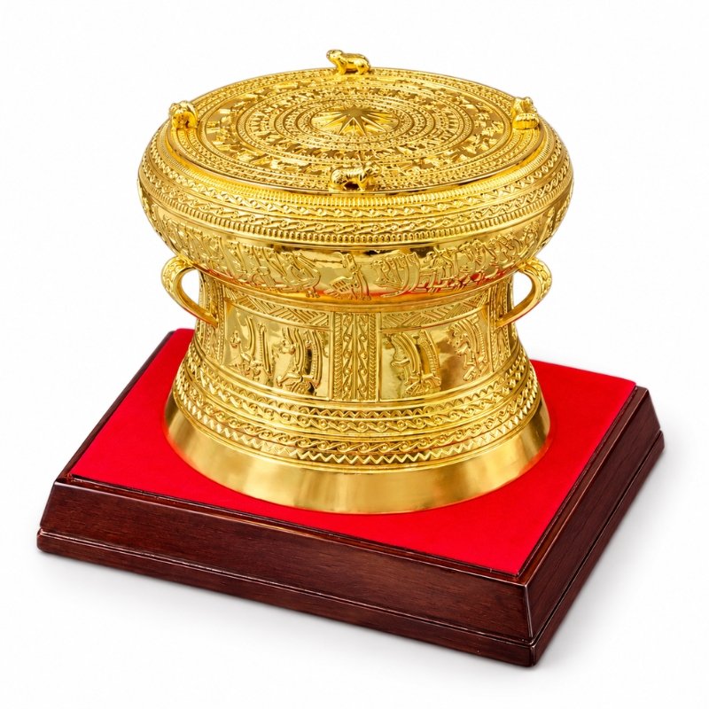 Trống Đồng Dát Vàng 20cm – Hội Tụ Tinh Hoa Văn Hóa Việt, Tô Điểm Không Gian, Tôn Vinh Giá Trị Truyền Thống 3 Trống Đồng Dát Vàng 20cm – Hội Tụ Tinh Hoa Văn Hóa Việt, Tô Điểm Không Gian, Tôn Vinh Giá Trị Truyền Thống - Ảnh 3